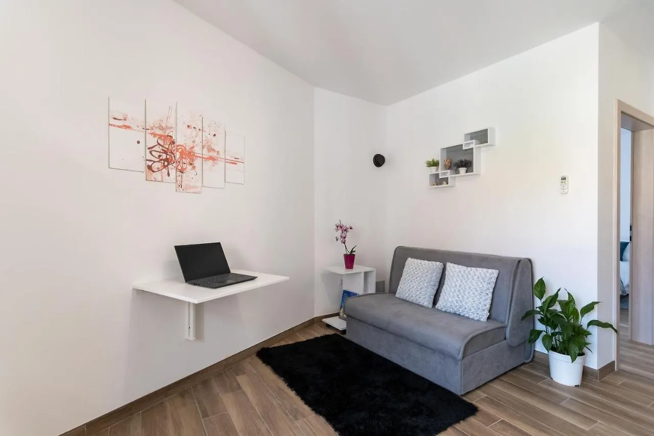 Apartman Palada Zminj 0*,  Croatia