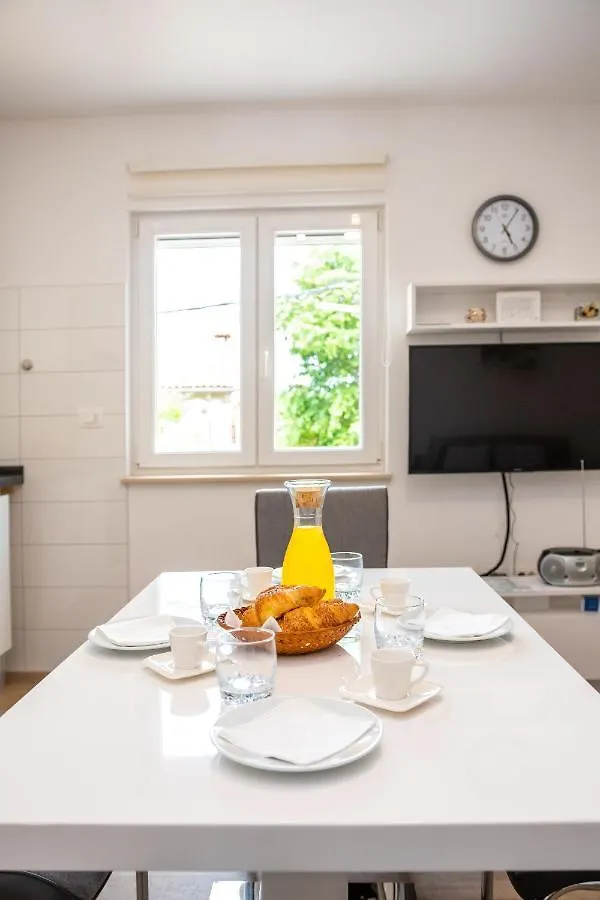 Apartman Palada Zminj Croatia