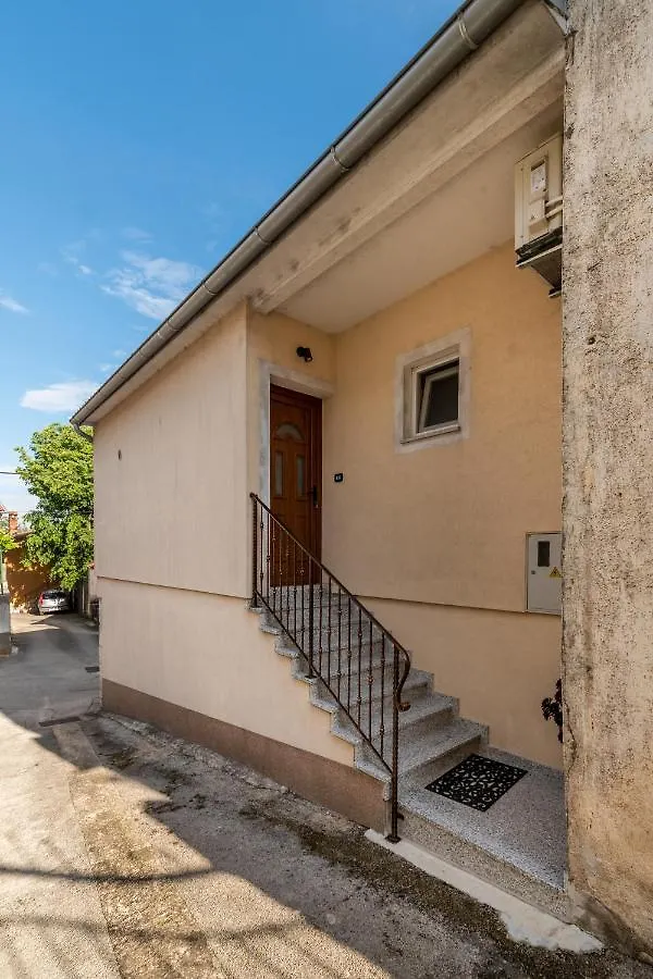 Apartman Palada Zminj 0*,  Croatia
